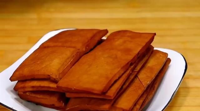  分钟|麻辣香干没想到这么好吃，大厨教你这样做，分分钟就出锅！