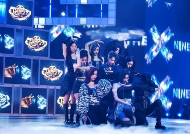 快本|THE9合体上《快本》,却只有刘雨昕、虞书欣、赵小棠录完全程?