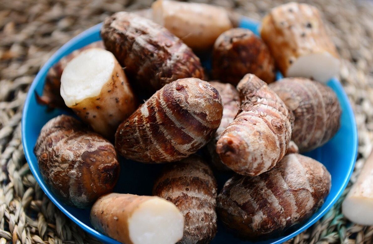 粉糯好吃|芋头挑不好,怎么煮都硬,教你5个小妙招,挑选优质软糯芋头