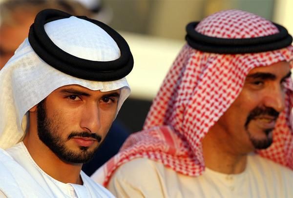 迪拜|迪拜人吃什么?到菜市场转一圈就明白了,帝王蟹、鲨鱼,应有尽有