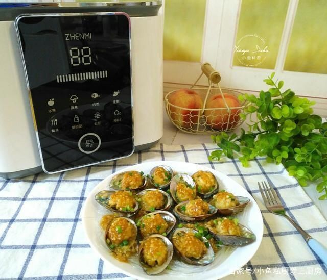 肥美|8月，这海鲜最肥美，1.99元一只，蒸一蒸就好，出锅香到流口水