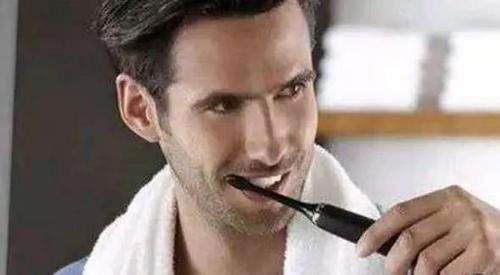 起床|“肝”不好的人，早上起床后可能会有“3个表现”，你中招了没