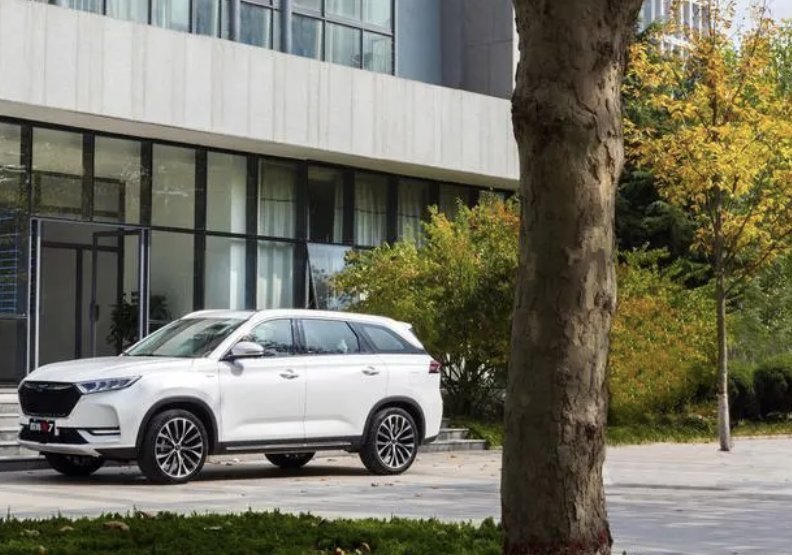 比亚迪|10万预算买高逼格SUV，首推这3款，颜值实力皆具备