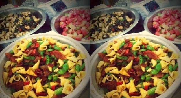 让大家|食堂阿姨生气做菜是何样忍了黄瓜放整,看完妙脆角后逗我