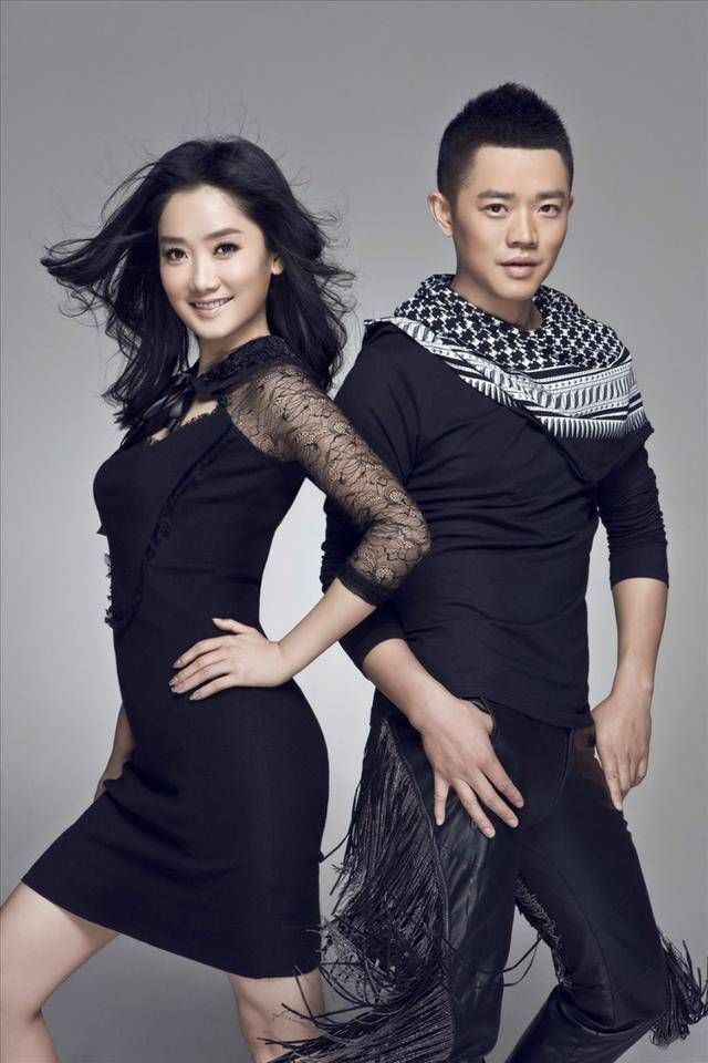  传奇|凤凰传奇就女的会唱歌？男的只会呦呦切克闹，嘉宾吐槽人土歌土