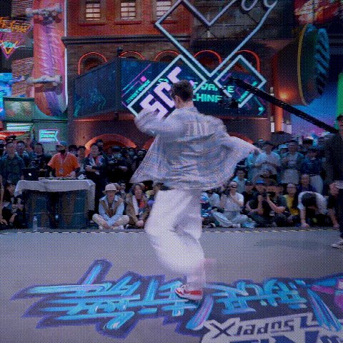  街舞|街舞3队长battle疯狂输出 王一博专业燃爆全场