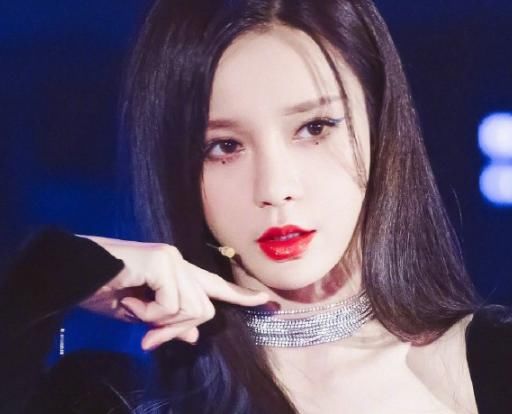  感情|沈梦辰被《姐姐》淘汰，谁注意吴昕下意识反应，暴露真实感情