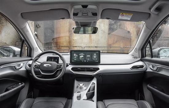  新车|几何C正式上市 补贴后售12.98-18.28万元