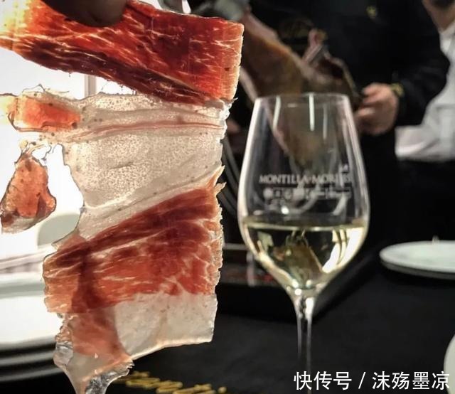 新宠|年夜饭盘中新宠,C位留给与鹅肝、松露、鱼子酱齐名的它!