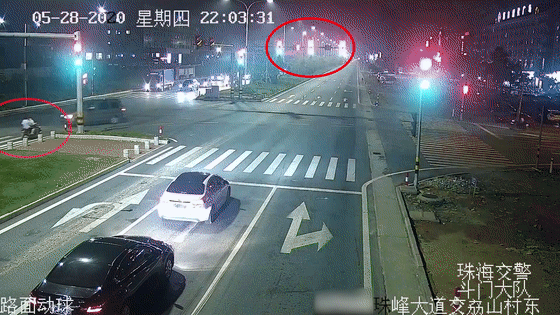 夫妇|珠海夫妇深夜去买药被撞飞,两人重伤丈夫身负6项严重违法!