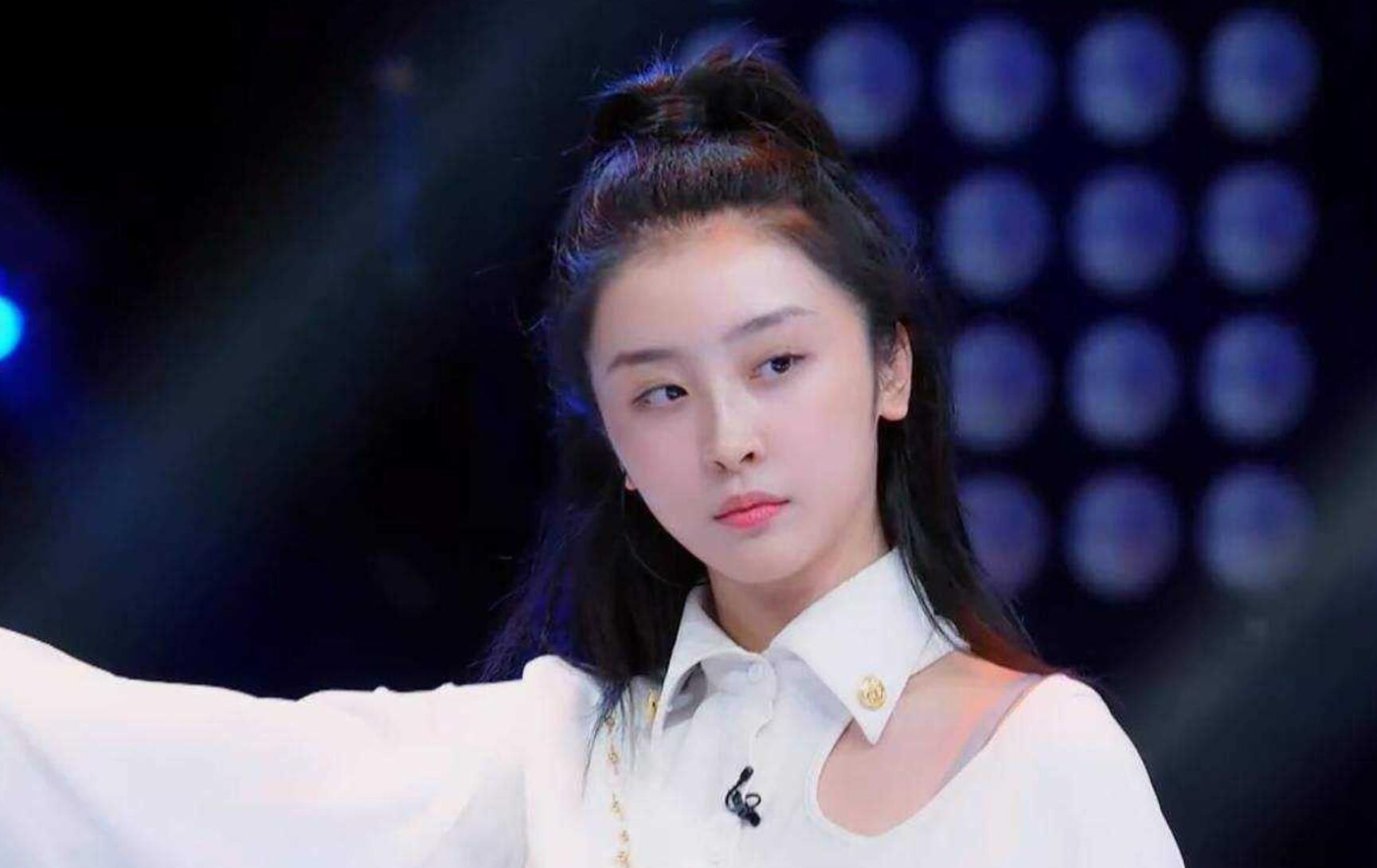  不少网友|《极挑》新一期嘉宾曝光，雷佳音女神高能来袭，他古装帅过邓伦