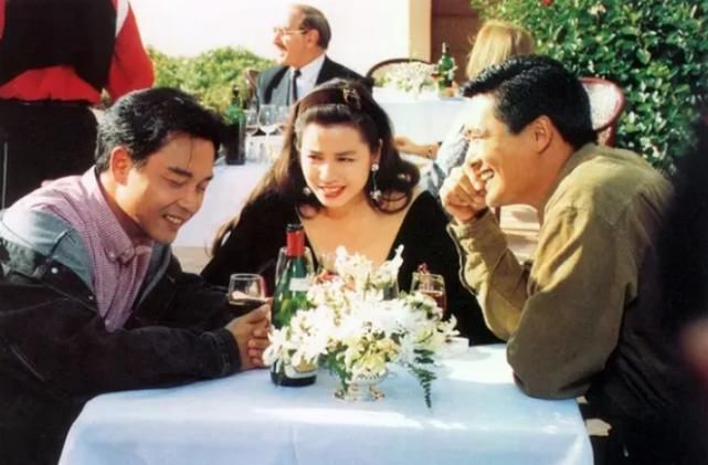 佳话|影帝飙戏，女神艳压群芳，这部经典爱情喜剧，成就了一段影史佳话