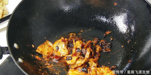 别光|豆腐别光炒着吃，教你家常好吃做法，我家一直这样做