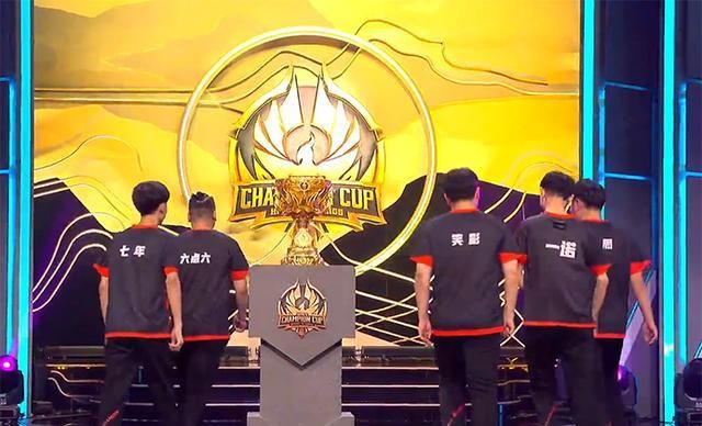  诺马|世冠AG4：3淘汰VG，一诺马可开团仿佛一个战神，赛后全队吃龙虾