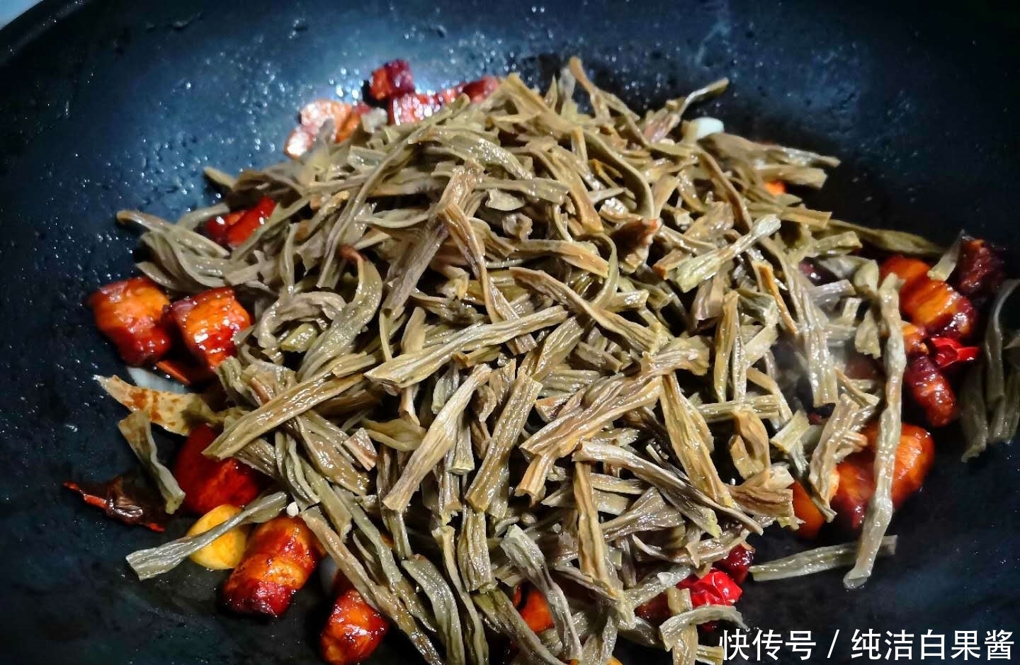 解馋|春天最该吃的一道菜,好吃不上火,又鲜又解馋,下饭根本没话说!