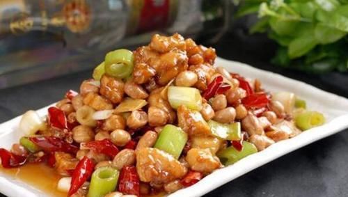  做法|酱香脆皮豆腐，剁椒蒸带鱼，椒香鸭这几道家常菜的做法