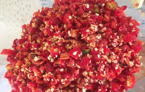 辣椒|做剁辣椒时, 别只会放白酒, 掌握这1点, 辣椒酱香辣存放久