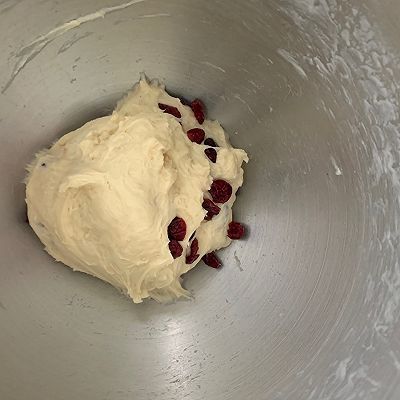  面包|卡士达蔓越莓面包