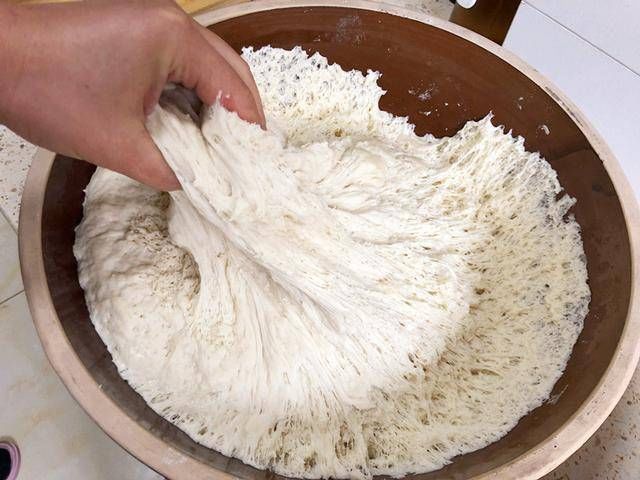 熬粥|红豆不要熬粥喝了,教你新做法,加一碗面粉,香甜松软比馒头好吃