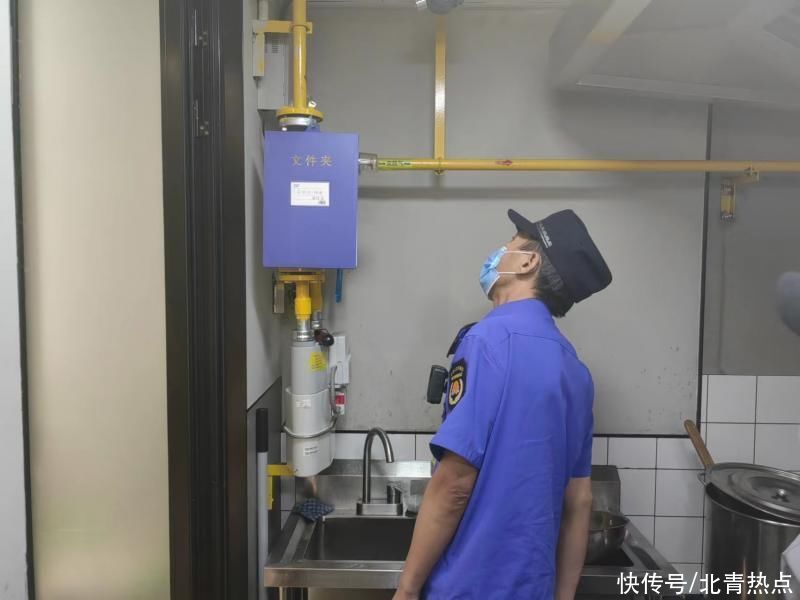 北京常营综合行政执法队开展燃气安全隐患排查整治