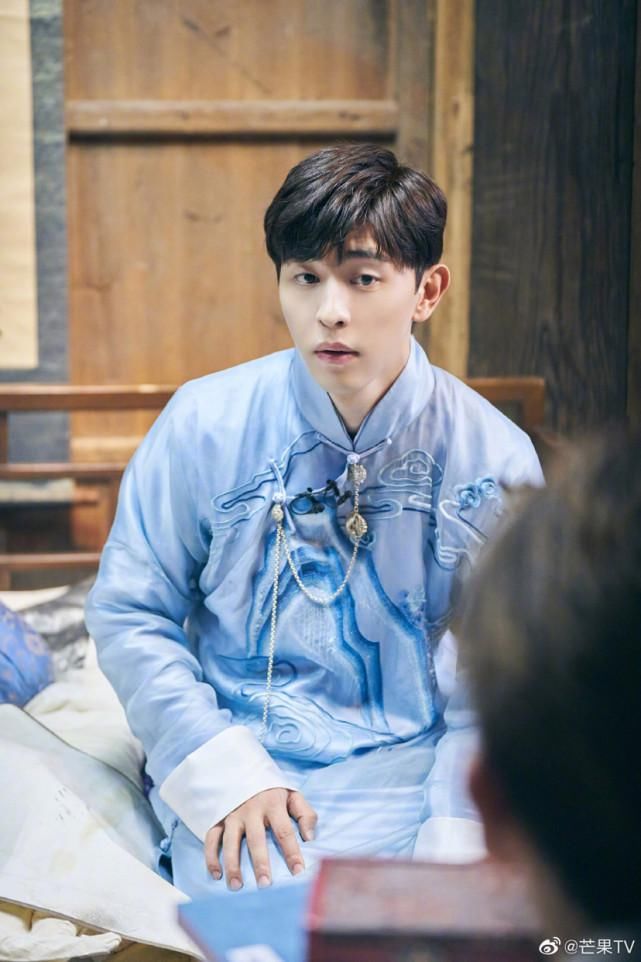  赵薇|邓伦、赵薇、杨幂、Angelababy、赵丽颖、李沁、虞书欣