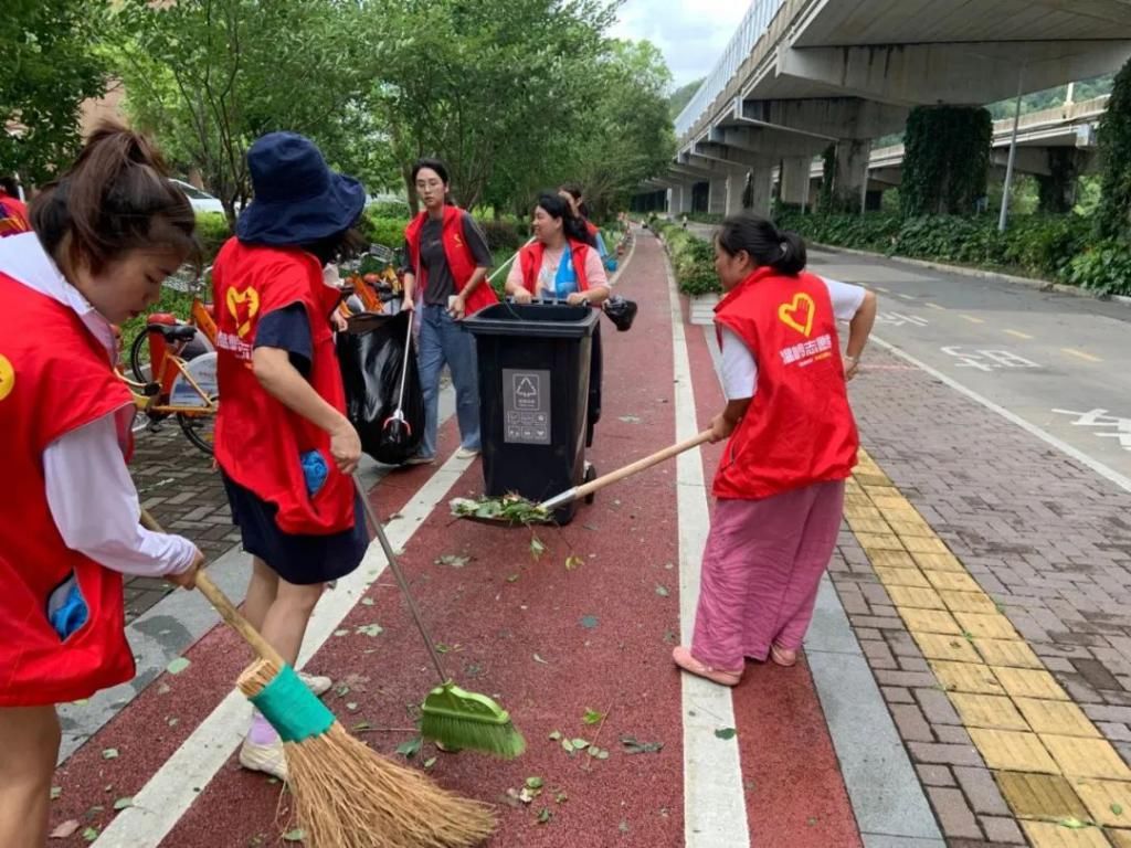 登陆|今天，台州这个地方出现17级大风，温岭这群人开始行动！