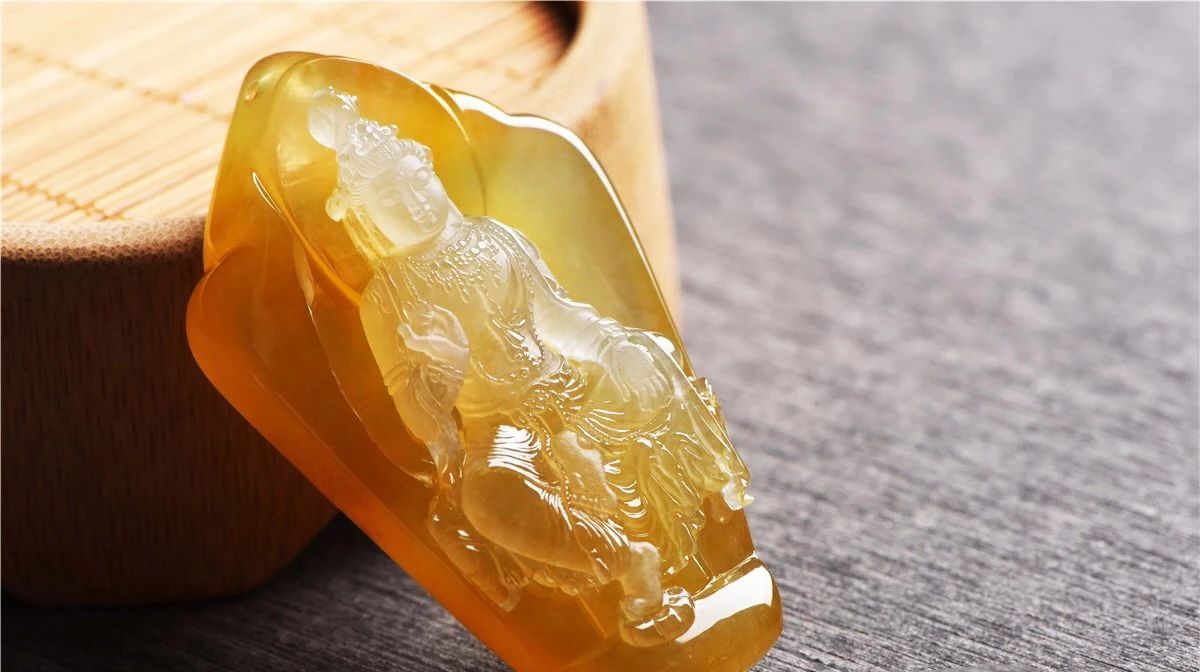 翡翠|养眼! 有些翡翠的美~只可意会不能言传