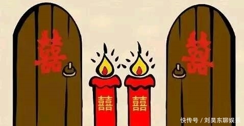丝袜|妹子,矜持一点,旁边这么多人呢,你穿个丝袜翘个二郎腿不好吧