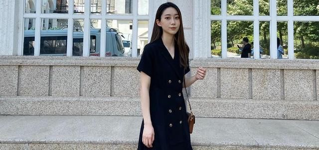  身体|换季新裙填衣柜，这几件可不能少！修身显瘦又能拉高黄金身体线