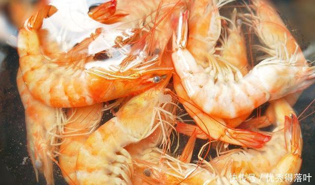 丝瓜|炒丝瓜时,多加这1物,味道鲜美,还能补充蛋白质,美味不忘营养