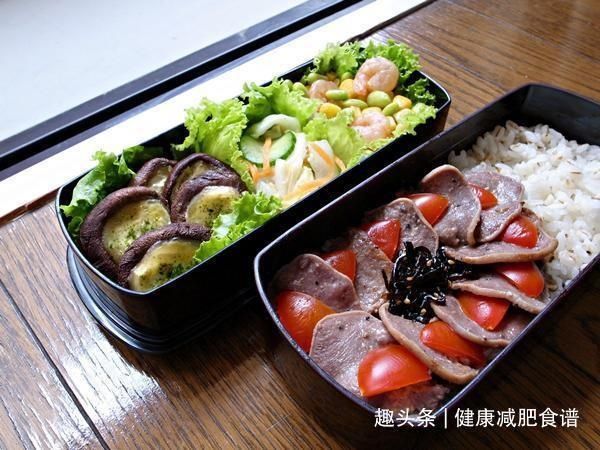 简单|8月午餐,营养鲜美,简单又美味,暖身暖胃,吃完特舒服