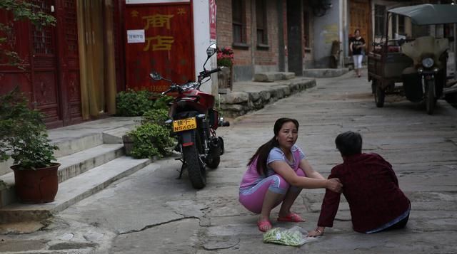 儿子|宅基地确权后，便有了约束，老人百年后，宅基地不一定传儿子