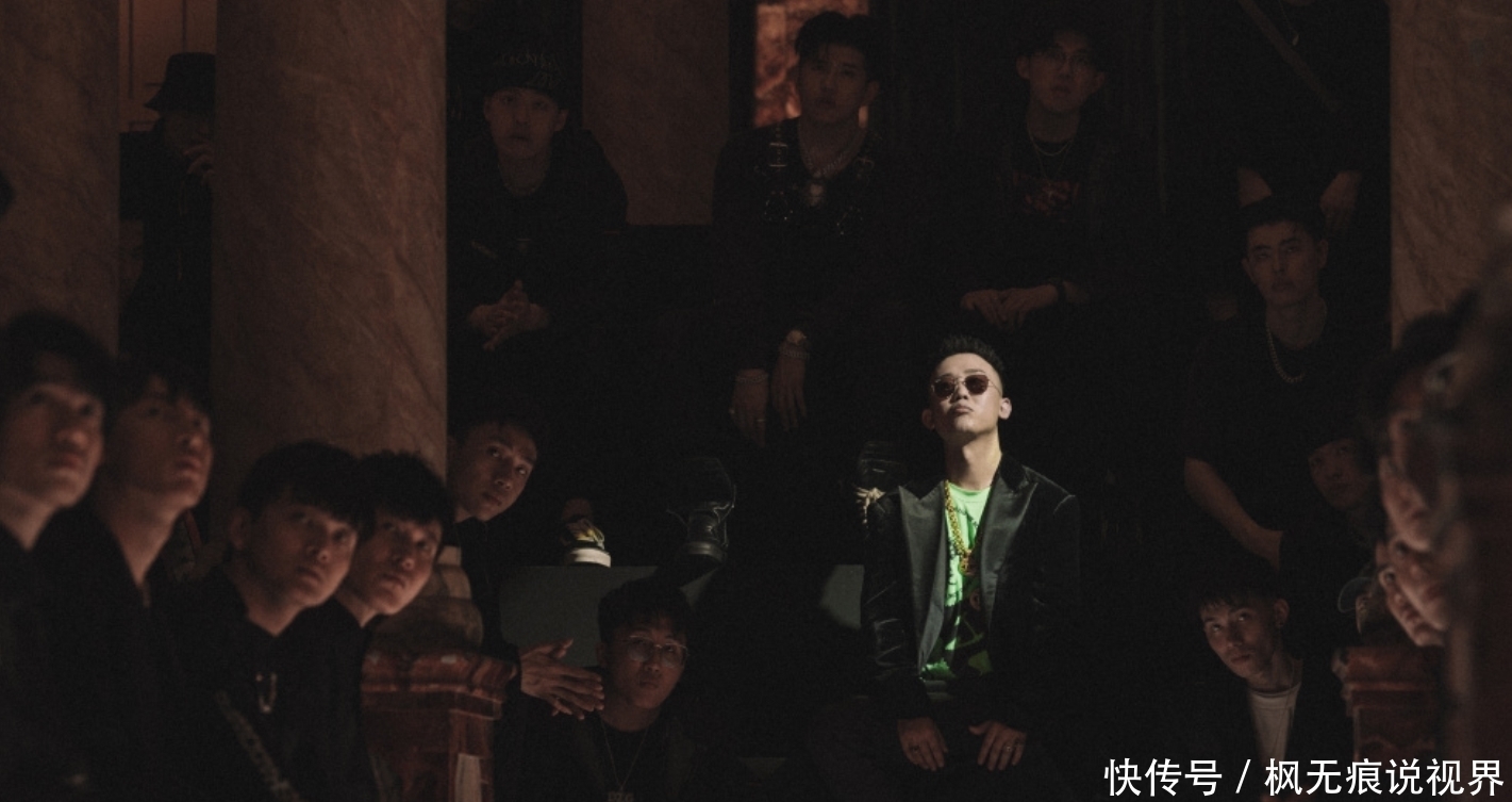 节目组|大牌云集的《中国新说唱》,开局就被吊打,节目组一手好牌打烂