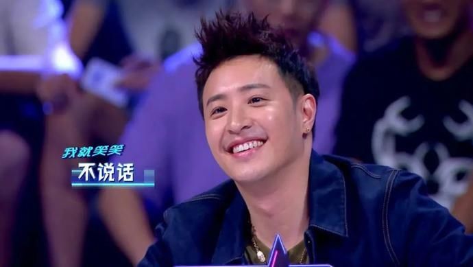  官宣结婚|网曝潘玮柏要离婚？！结婚1月与妻毫无互动！