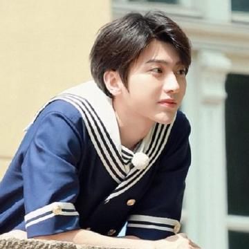  感谢|跑男杀青嘉宾发文感谢节目组，唯独蔡徐坤不一样，内容只有粉丝懂