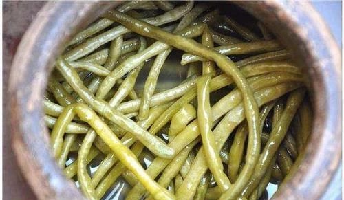 简单|入秋后,这种蔬菜多囤点,每天炒一盘,做法简单,好吃又下饭