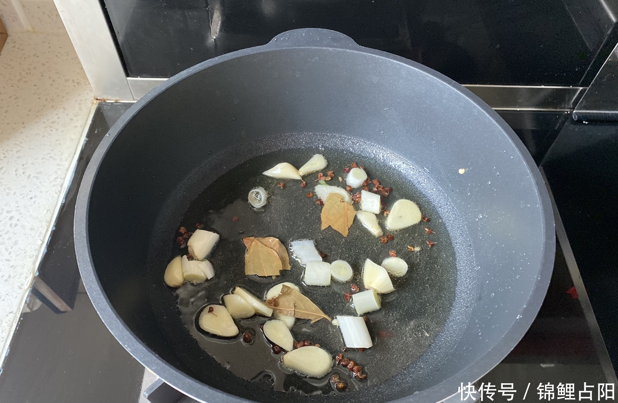 去腥|炒鸡胗不要直接焯水去腥,多加这一步,鸡胗又鲜又嫩又入味