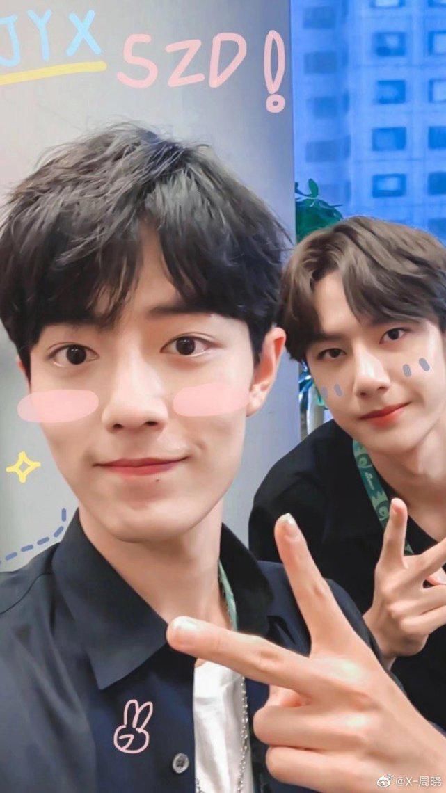  爱豆|每日爱豆 王一博 叫我酷盖 摩托车才是我的老婆