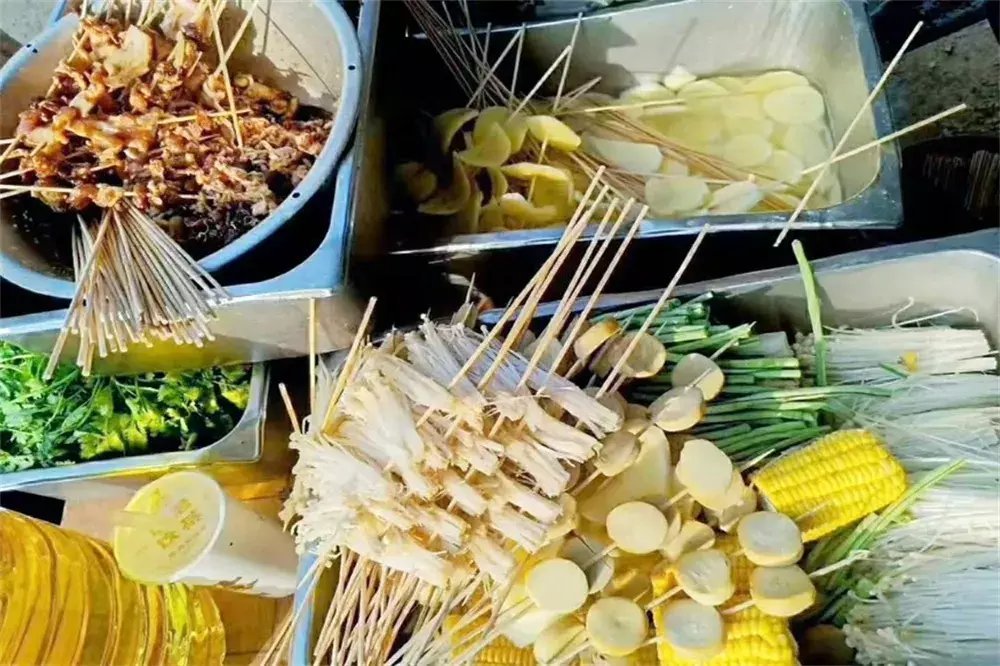 羡慕|解放军野外驻训伙食怎么样?小龙虾、烤全羊随便造!能羡慕死印军