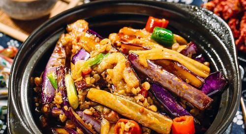 茄子|做肉末茄子,掌握一个技巧,茄子好吃不发黑,还不费油