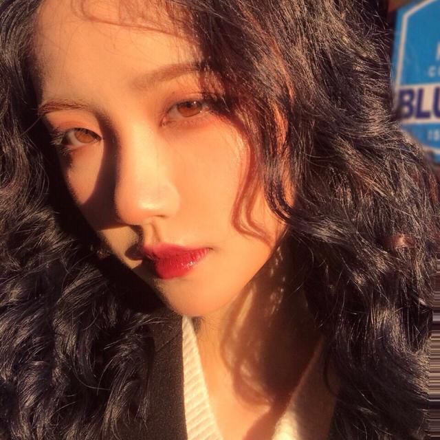  颜值|三分靠颜值七分靠打扮，很明显这些妹子都是个中高手