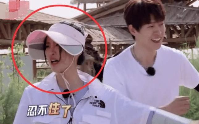  超越|杨超越中途退出《极限挑战》录制，了解原因后，惹人心疼