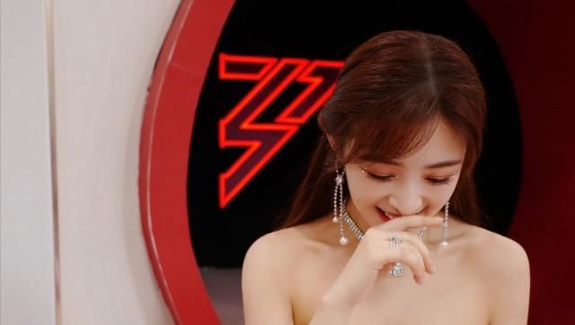  成团|姐姐成团之夜嘉宾阵容曝出，蔡徐坤成最大咖，最期待哪7位成团？