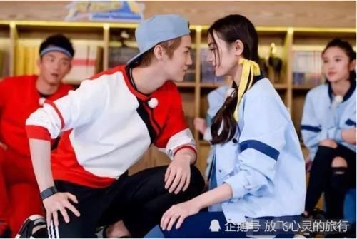  郑恺|《奔跑吧》炒CP多年从未失手，直到蔡徐坤到来后，节目组彻底无奈了