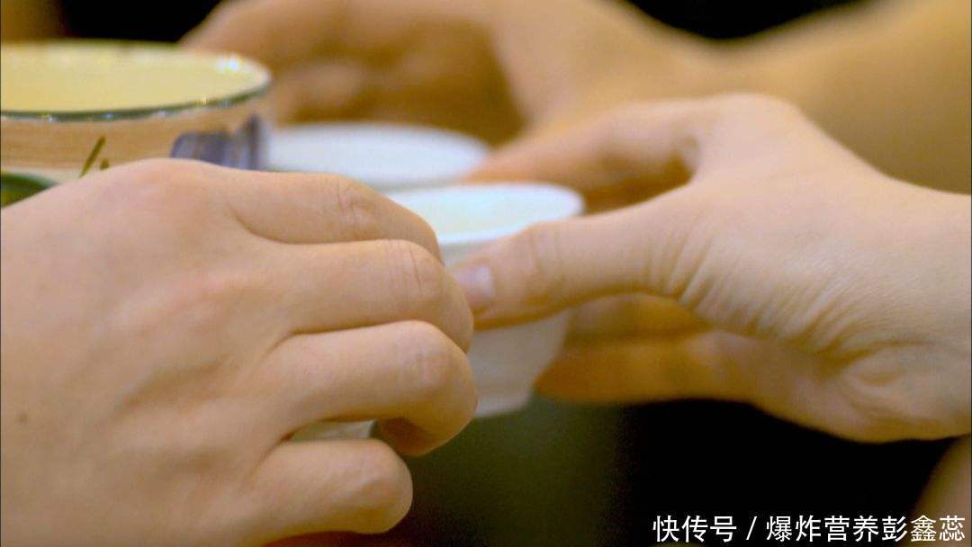 柳叶刀喝酒致癌原文(都说长期喝酒会致癌，可为什么柳叶刀改口称，喝酒“有益健康”？)