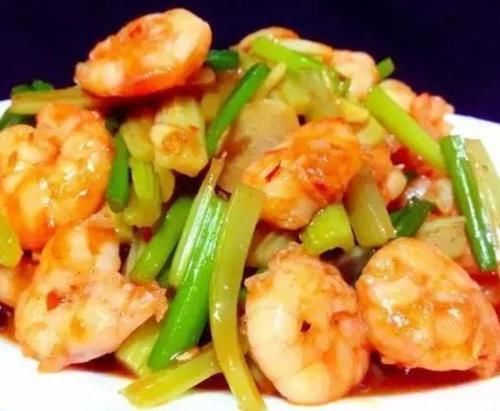  清洗干净之|七月还在做油焖大虾？不如将虾这样做，营养美味，鲜嫩可口