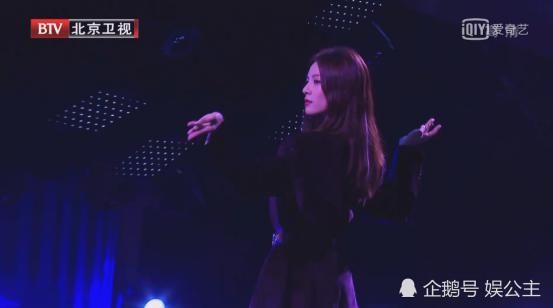  钟楚曦|《跨界歌王5》李云迪表演太烂被轮流狠批！节目组更狠直接给剪掉