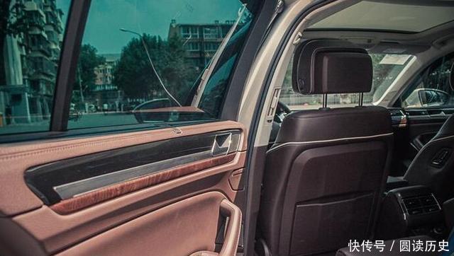  车主|45万元买到大众辉昂，车主是一位大众粉，已经开了10年帕萨特