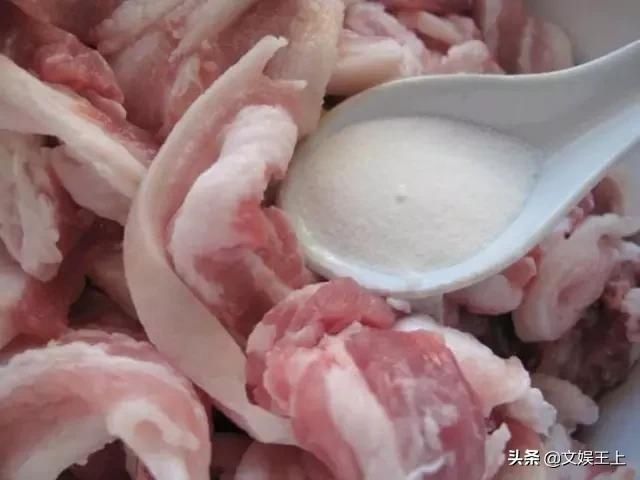  简单|咸香酥脆的酥肉自己在家做，简单易上手
