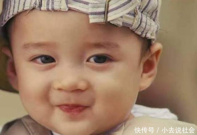 入娱乐圈|他三个月大就古天乐成龙搭戏,被称为最小童星,今长大后成这样